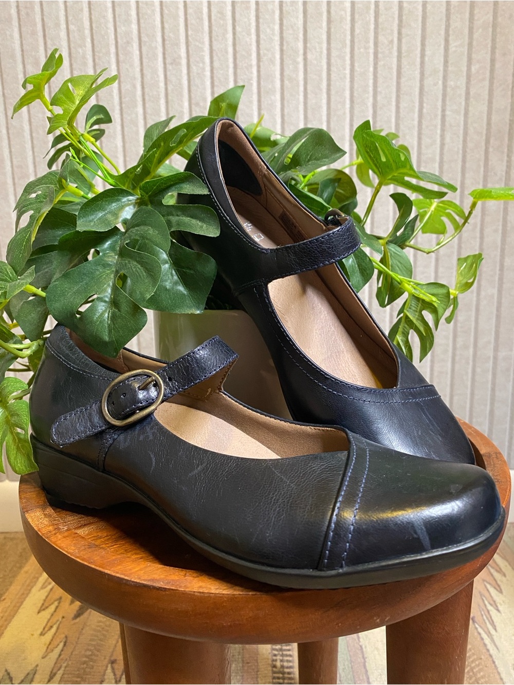 Dansko Women's Fawna Black Leather Mary Jane Low Wedge Pumps Comfort Shoes Sz 36
